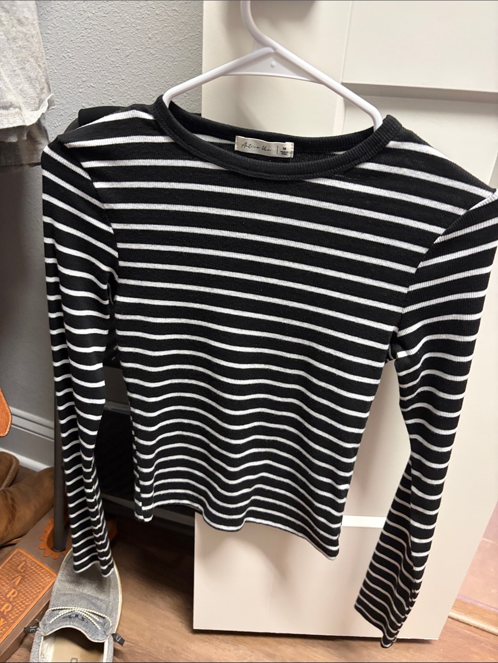 Black & White Striped Long Sleeve Top